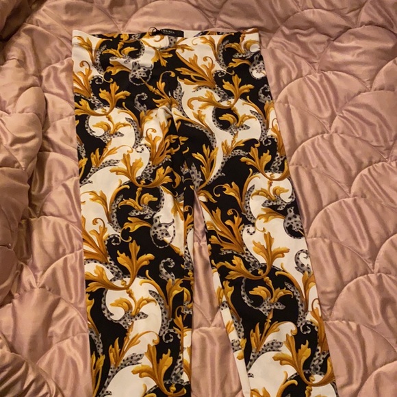 💯Authentic Versace leggings - Picture 3 of 5